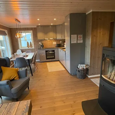 Holiday home Sanderstolen *